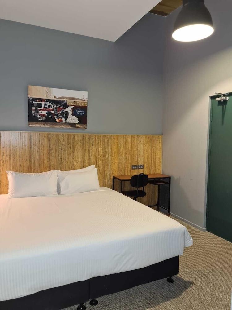 Hotel The Urban Newtown Sydney Exterior foto