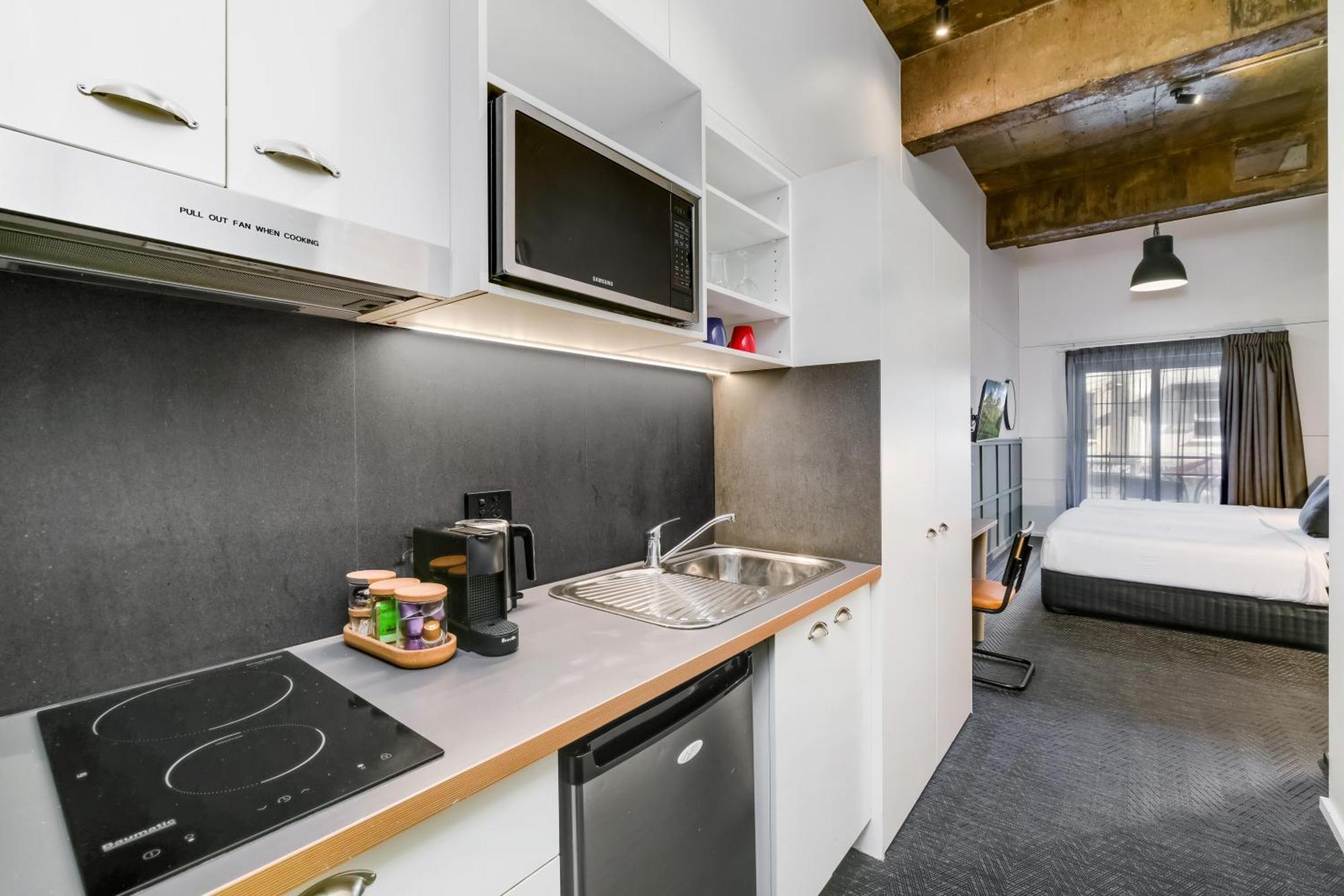 Hotel The Urban Newtown Sydney Exterior foto
