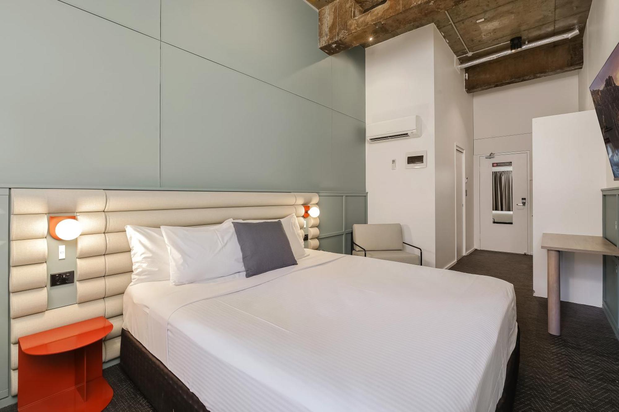 Hotel The Urban Newtown Sydney Exterior foto