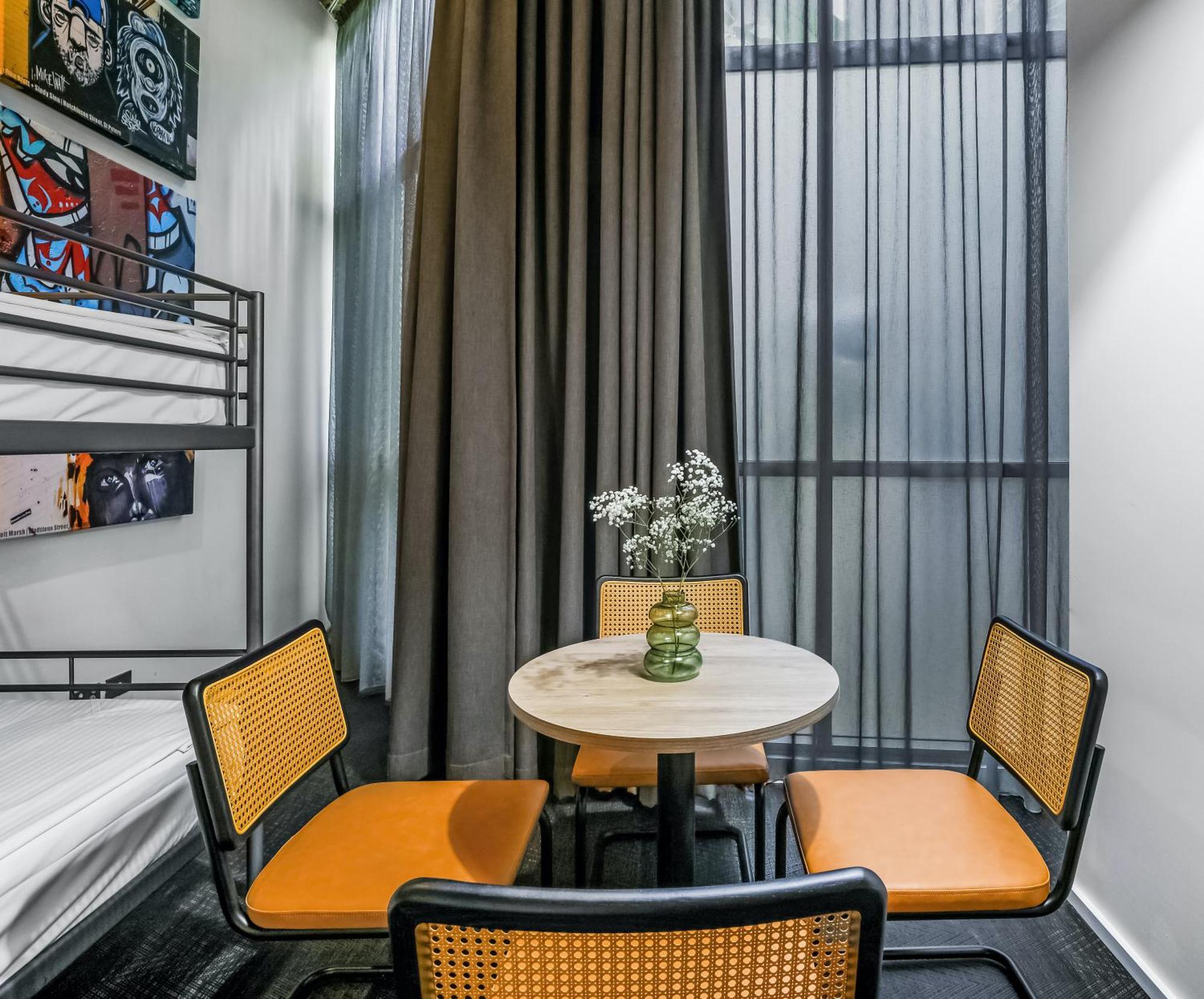 Hotel The Urban Newtown Sydney Exterior foto