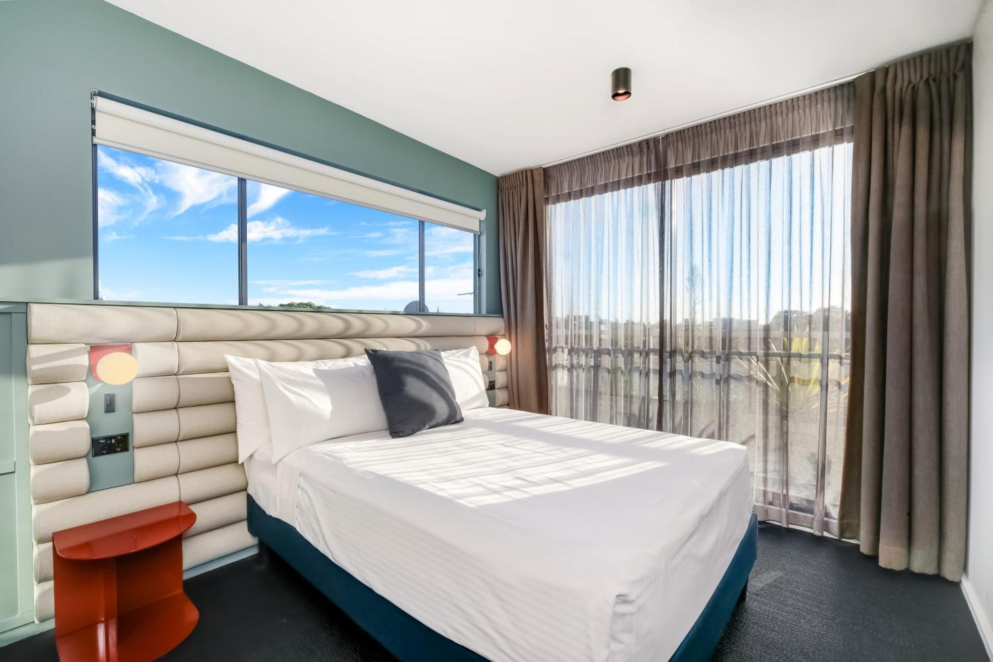 Hotel The Urban Newtown Sydney Exterior foto