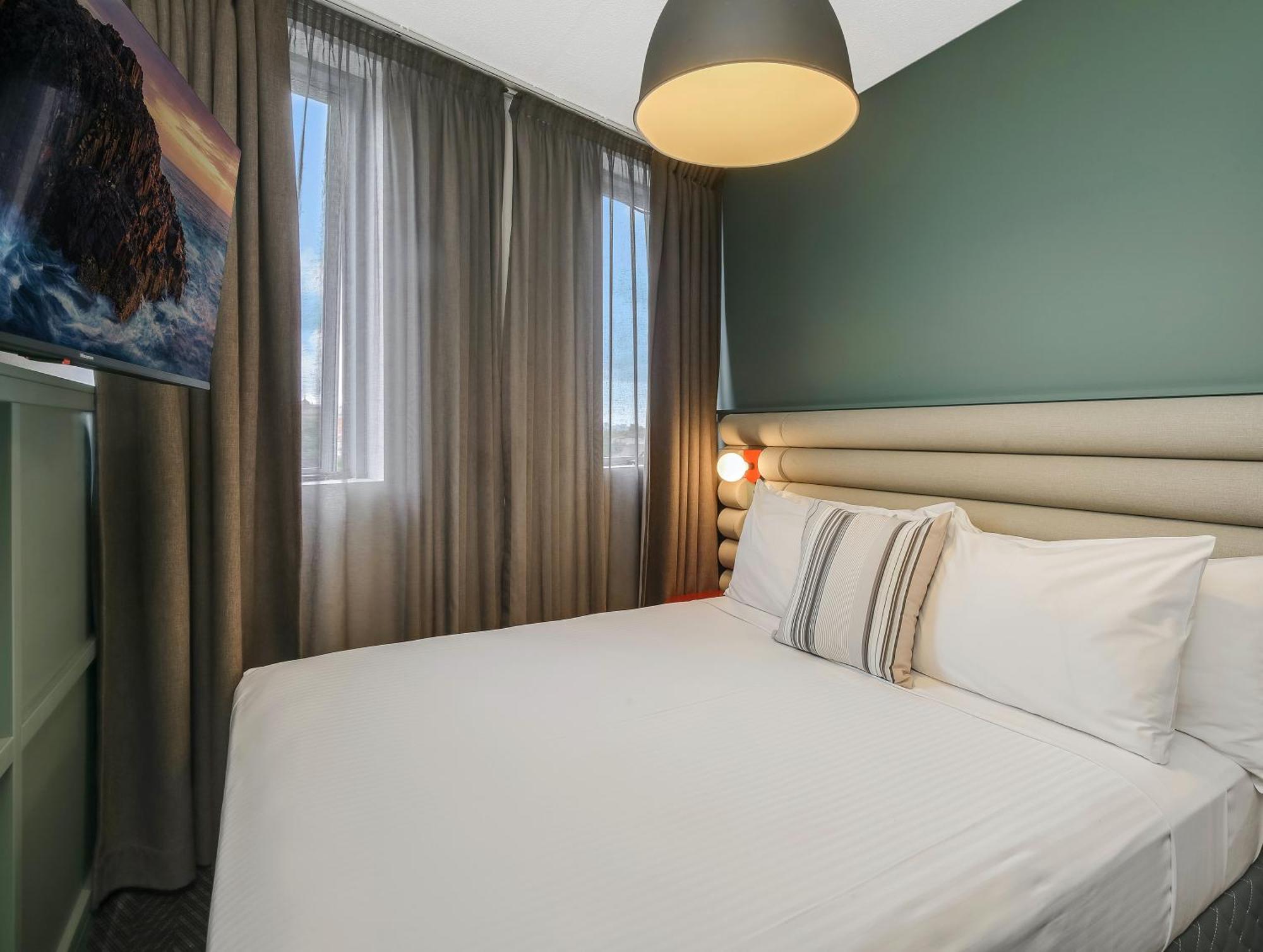 Hotel The Urban Newtown Sydney Exterior foto